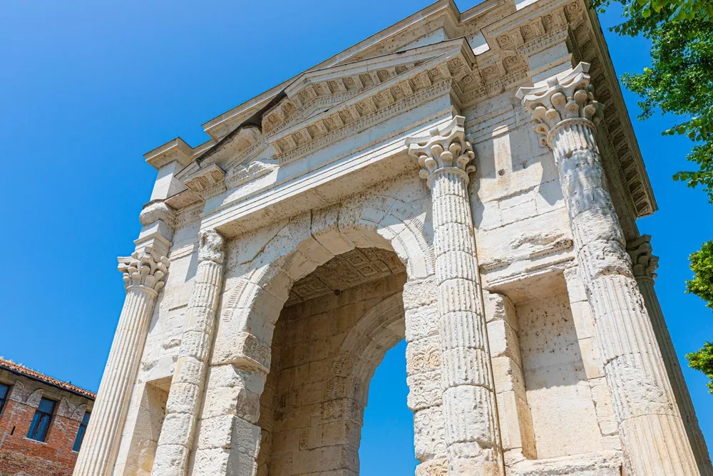 Arco dei Gavi, Verona