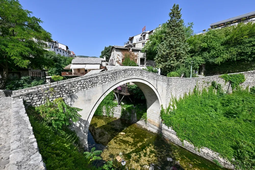 Kriva Ćuprija (Kromme Brug), Mostar